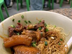 -万利洪记粉面美食
