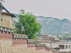-噶丹松赞林寺