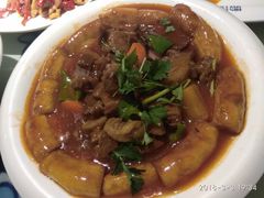 西域馕包肉-撒拉花儿·新疆菜·清真(太阳宫店)