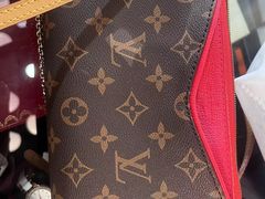 -小飞侠奢侈品回收 寄卖 养护(宝山宝龙广场店)