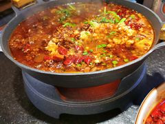 -万重锦·人文川菜馆(骡马市店)