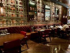 -恰餐厅及酒吧 CHAR Bar & Grill (北京丽都皇冠假日店)