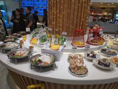 -赶海部落海鲜城(海阳路店)