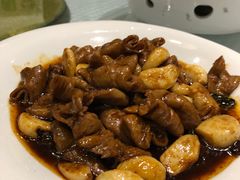 特色炒肥肠-镇扬菜馆