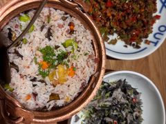 -一坐一忘云南菜(嘉里中心店)