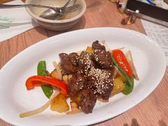 -玛格萝妮比萨屋(四平店)