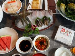 -德天肥牛海鲜火锅(城西银泰店)