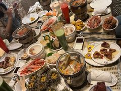 -雍和会海鲜姿造自助(湖东路店)