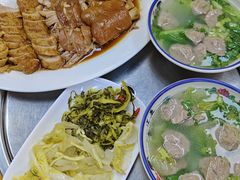 -明姨仔潮汕美食·碳炉猪脚·汕尾牛腩饭·起片鸡煲(起义路店)