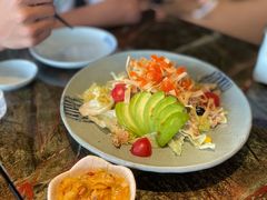金枪鱼牛油果沙拉-炙柒Sekinana·精致料理 烧鸟·铁板烧(海上世界店)