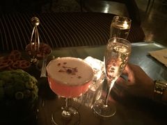 -LONG BAR 廊吧(外滩华尔道夫酒店)