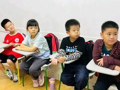 -英孚教育青少儿(昆城广场中心)