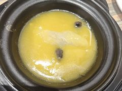 -金马门国际美食百汇(珞喻路店)