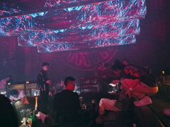 -MEGA PARTY CLUB