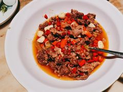 -佬麻雀·新湘菜(东方宝泰店)