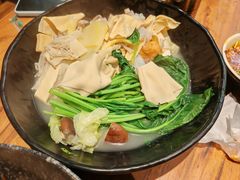 -万记麻辣烫国展总店