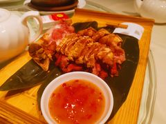甘香脆皮咸猪手-清心鸡沙田乳鸽店·非遗传承(粤垦路店)