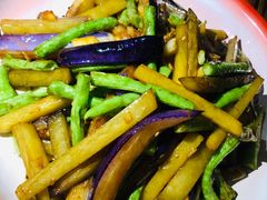 -老三样·美食研究中心(世贸路店)