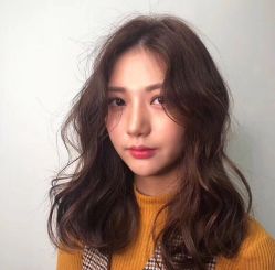 -MYYF SALON烫发染发