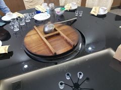 -老村长铁锅宴(航才路店)