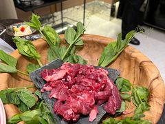 -红鼎豆捞·非遗鲍皇汤火锅(宝丰路店)