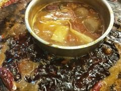 -山城年华老火锅(玉林店)