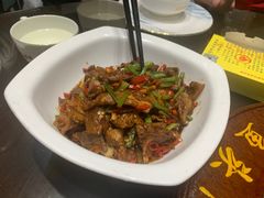 -湘潭九龙鱼头店(城南西路店)