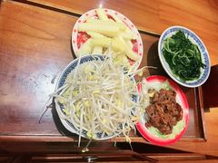 -沸炉重庆老火锅(军事博物馆店)