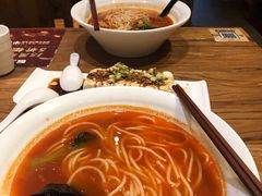 -茶花妹子云南餐厅(传媒大学店)