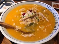 -云海肴·汽锅鸡·云南菜(天山百盛优客店)