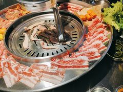 -哈哈碳都·牛肋条无限自助烤肉(宝龙店)