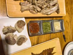 -蒙艾里民族传统菜蒙餐