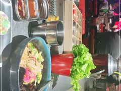 -马路牙子烧烤音乐酒馆(望京店)