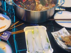-唯爱KTV聚会餐厅(仙林东城汇店)