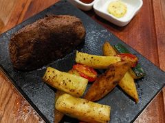 -Erman岩烧牛排(虹桥南丰城店)