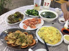 -红月湾海鲜饭店•沙滩海景(双月湾店)