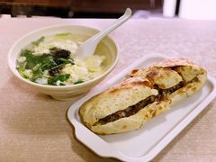 -宝光熏肉鞋底火烧(新街口店)