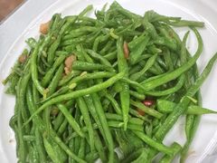 -六和聚传统烤鸭.天津菜(和平店)