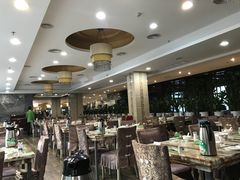 大堂-椿记烧鹅(叠彩店)