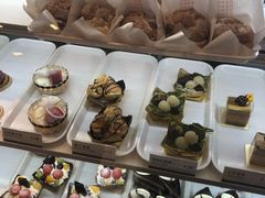 -樱花糕坊(万松园店)
