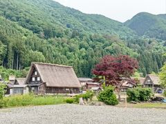 -白川乡与五箇山的合掌构造村落