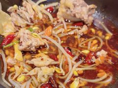 -云海肴·汽锅鸡·云南菜(天山百盛优客店)