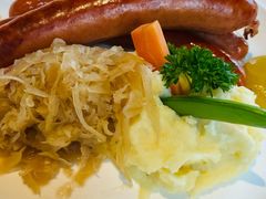 -LENBACH兰巴赫西餐啤酒坊(大连东港店)