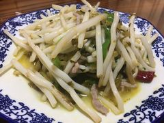 太湖芦苇根炒肉丝-呼吸森林·生态农庄农家乐私房菜