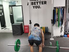 -汗水空间私教健身连锁(SM广场店)