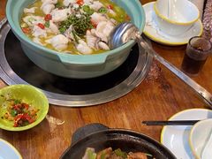 -重庆鸡公煲·青锅花椒鱼(牡丹江路店)