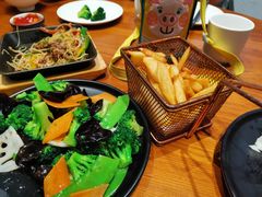 -hallch 好吃餐厅(全运村中央广场店)