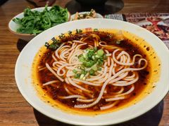 -兵哥豌豆面(雅颂居店)