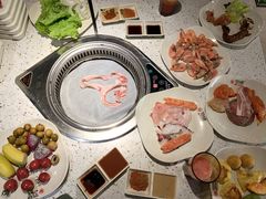 -佰烧海鲜烤肉火锅自助(世茂国际广场店)