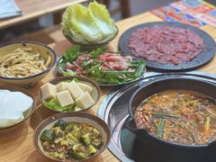 -黔三一夺夺粉酸汤火锅(百信店)
